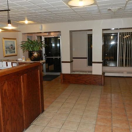 L'Auberge De L'Aeroport Inn Dorval Exterior photo