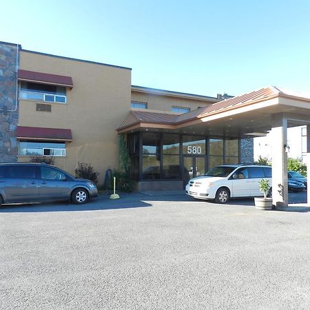 L'Auberge De L'Aeroport Inn Dorval Exterior photo